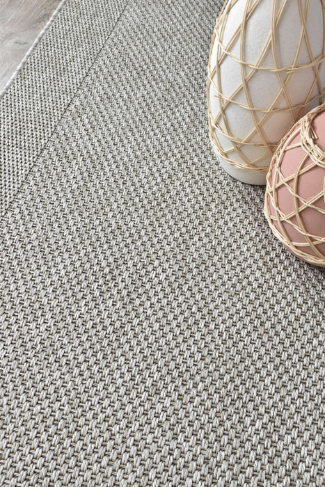 Outdoor 3900-37 Grey Runner