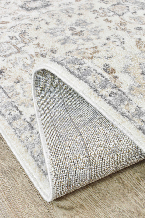 Velvet Essence Runner