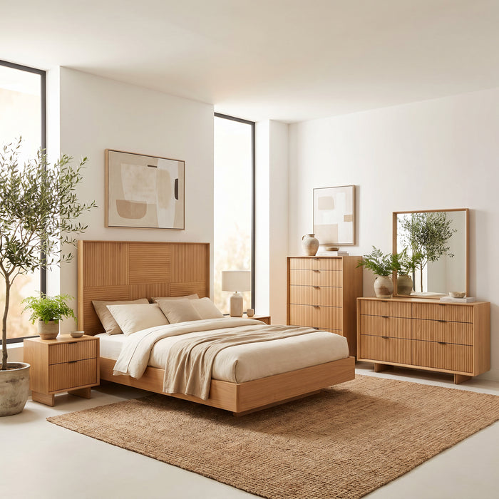Elris Dresser and Mirror