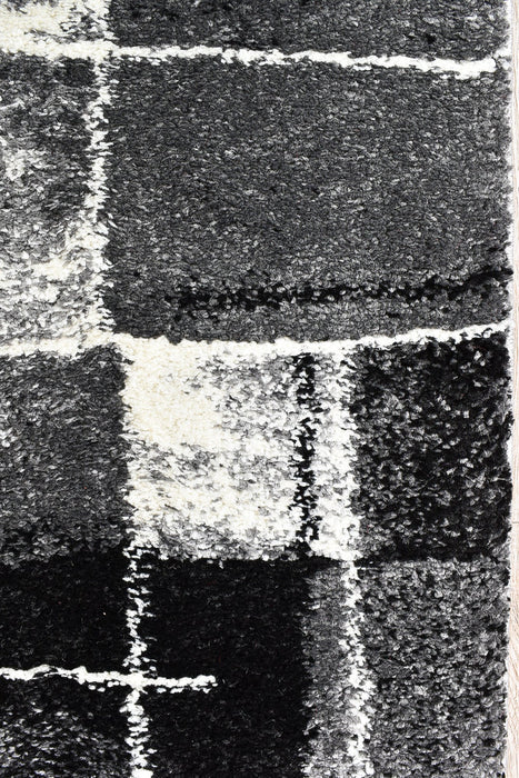 Millard 297 Dark Grey Black Runner