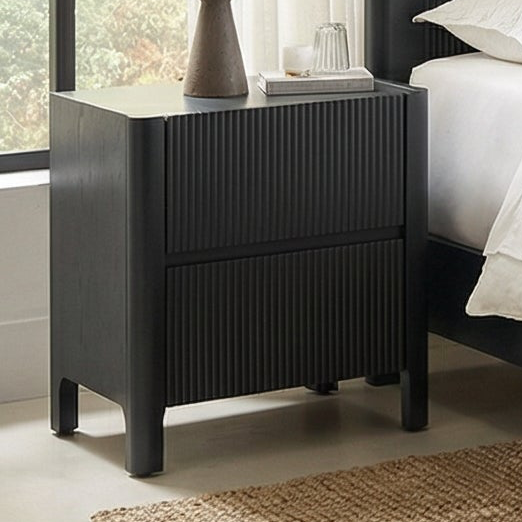 Pari Bedside